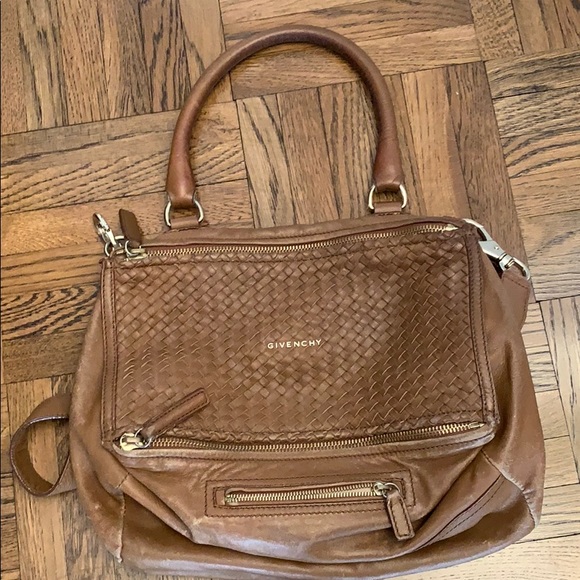 givenchy pandora medium brown
